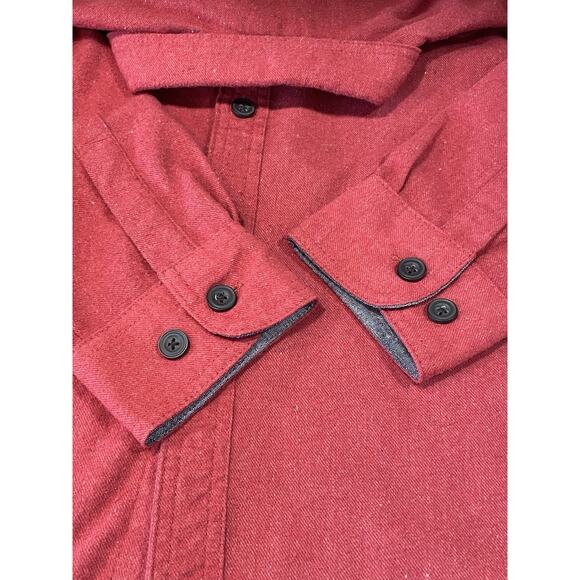 Coleman Shirt Men’s Size Large Red Flannel Button Down Outdoor Camping Casual - Picture 7 of 12